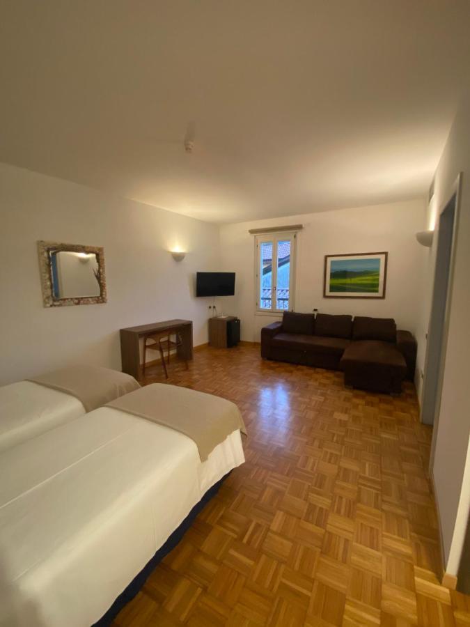 Albergo Del Sole Порто Валтраваля Екстериор снимка