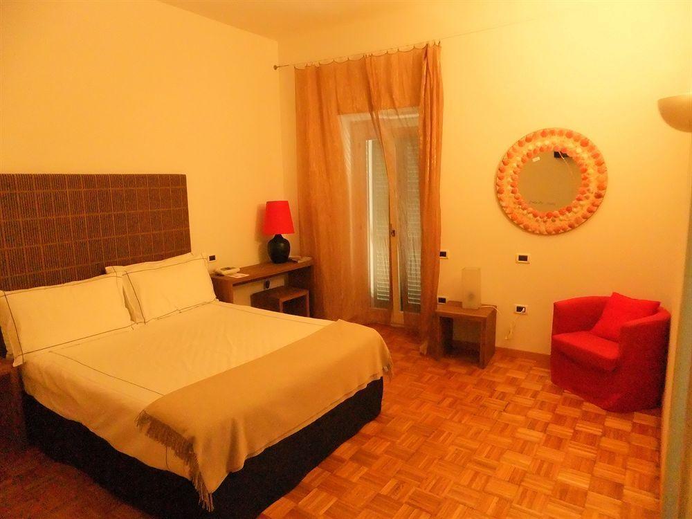 Albergo Del Sole Порто Валтраваля Екстериор снимка